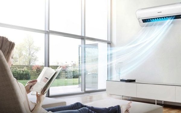 Giá thành của điều hòa treo tường phải chăng và phù hợp với hầu hết mọi gia đình